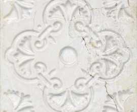 Плитка Aged White Ornato 20x20